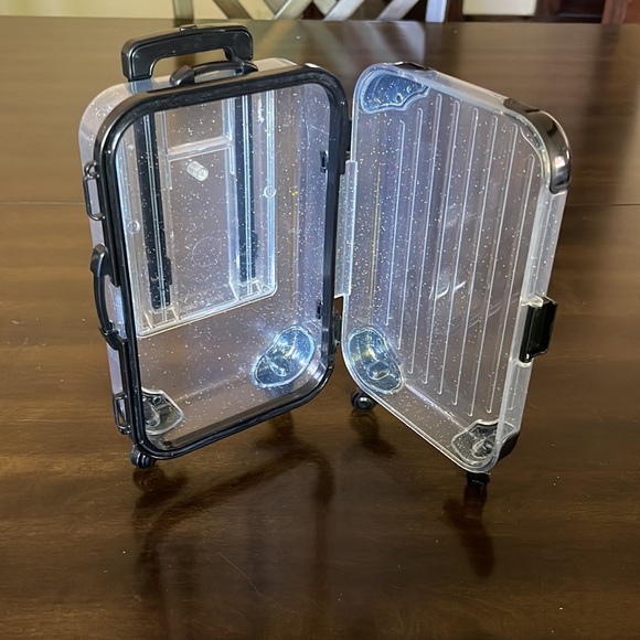 Mini Suitcase - Picture 5 of 6